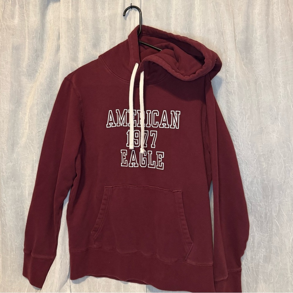 Men’s American Eagle Maroon Hoodie